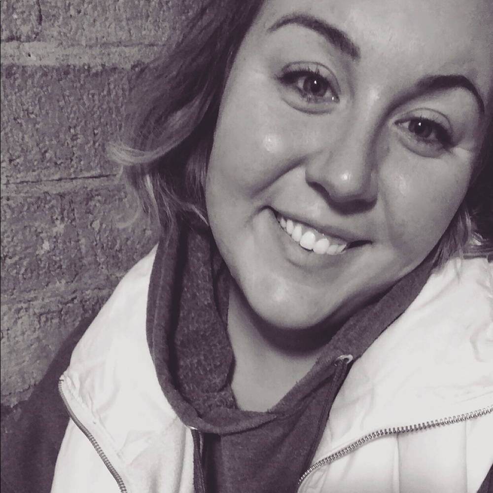Meet your Posher, Hannah